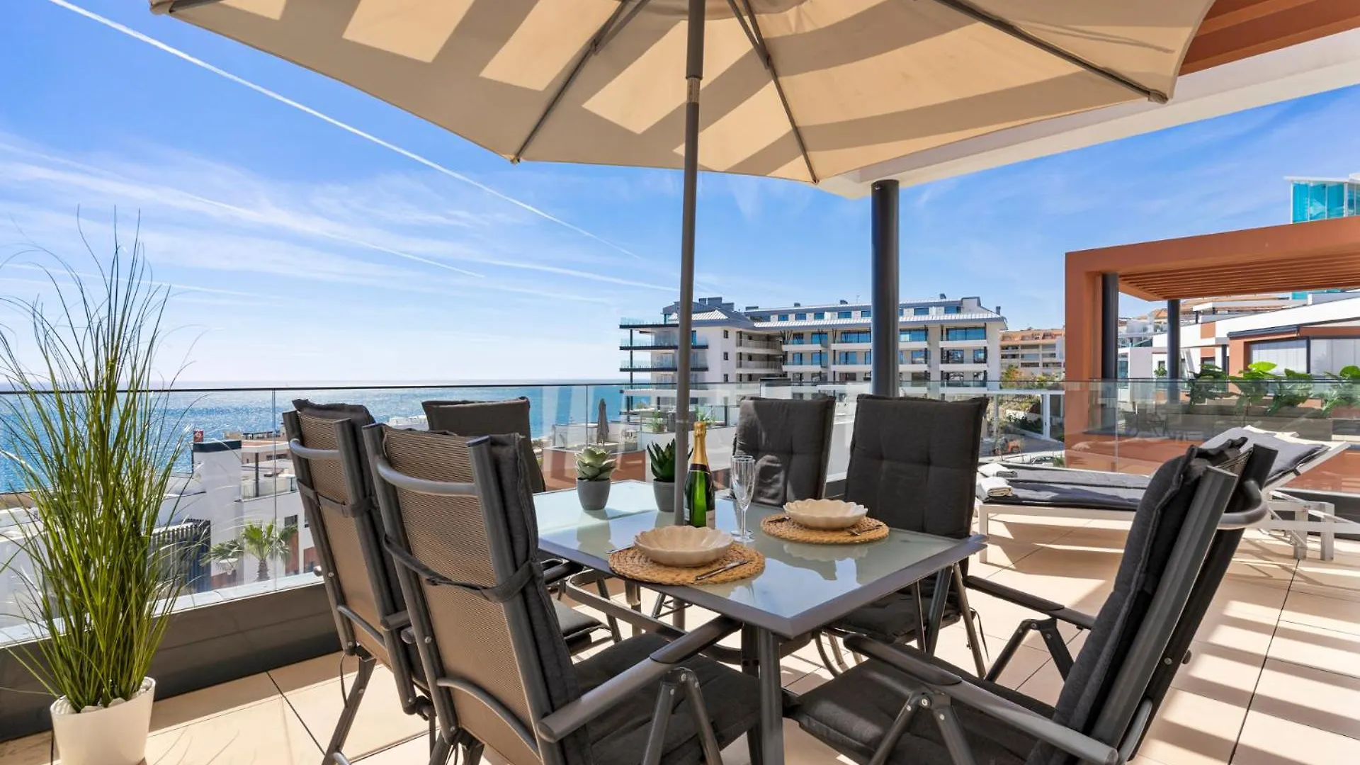 El Higueron Stunning Apartment With A View By Costarentals - Ref 66 Fuengirola Spain